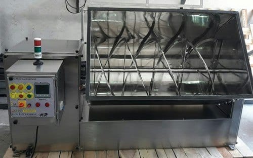 Ribbon Blender Machine